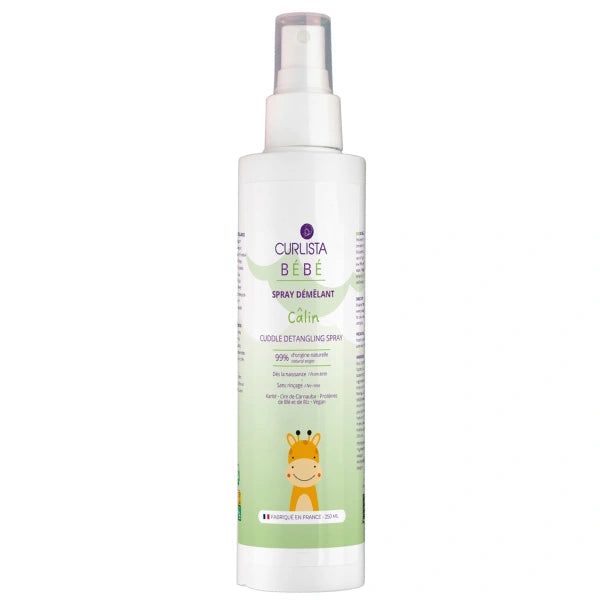 Spray cheveux Bébé démêlant hydratant sans rinçage dès la naissance Curlista BB. Il facilite le coiffage, fortifie et garde les cheveux de bébé hydratés, doux et lumineux.